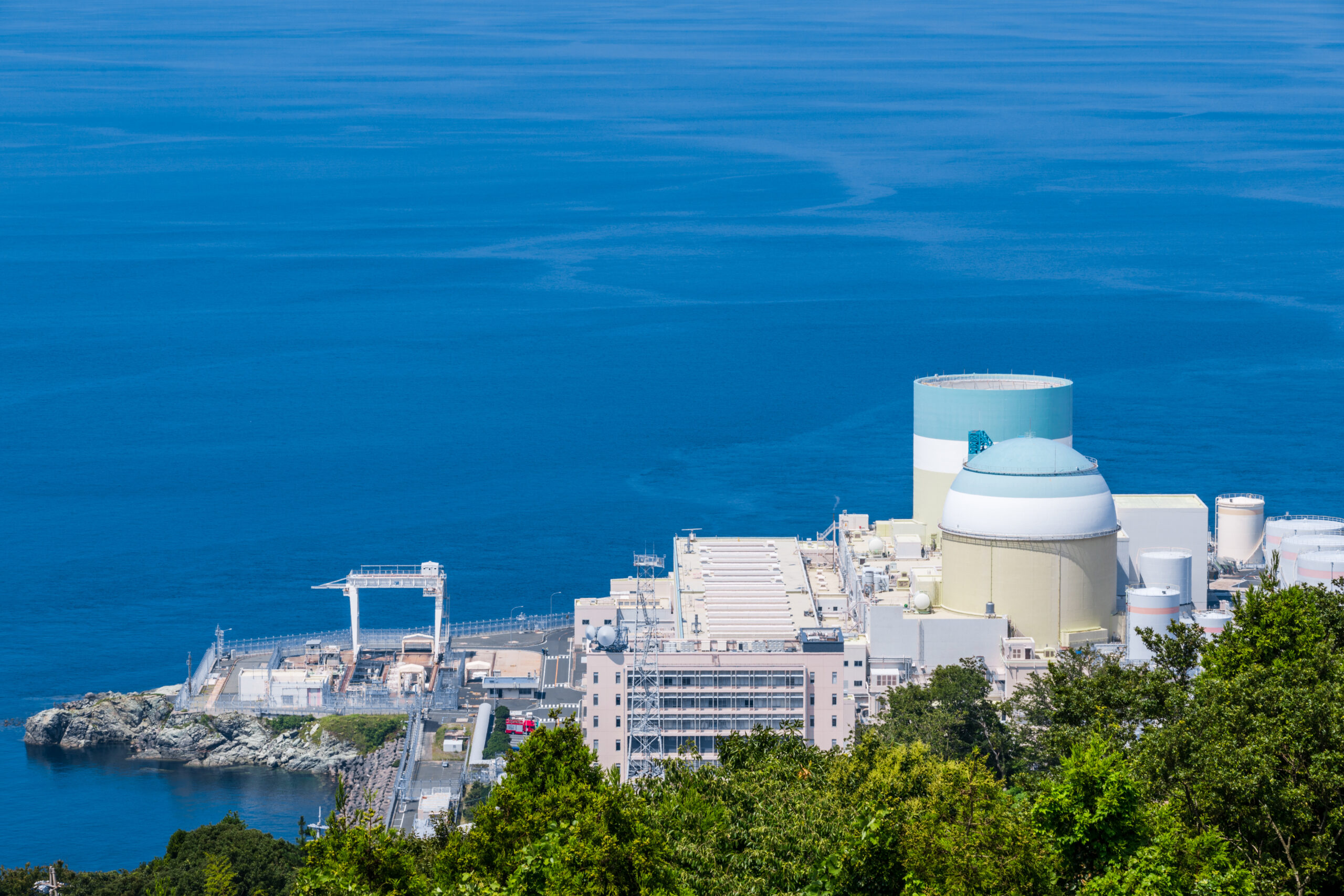 廃炉措置向け集塵システム。電気事業法溶接検査等、品質管理に特化した設計、製造。